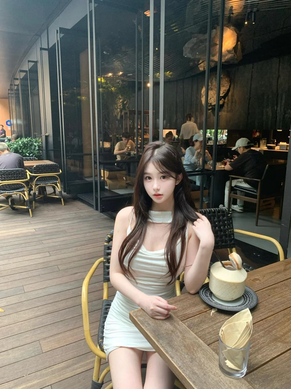 Singapore Escort Price Guide 2026 — Rates, What's Included & How to Book - SGMeimei Singapore Escort